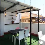 Hostel Room00