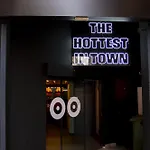 Room00