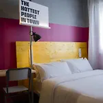 Hostel Room00 Valencia
