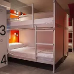 Hostel Room00 *