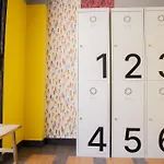 Room00