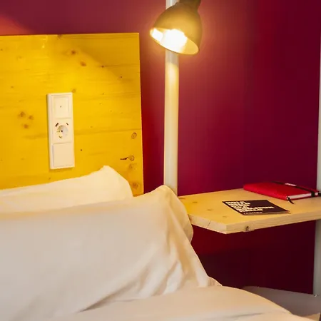 Room00 * ולנסיה