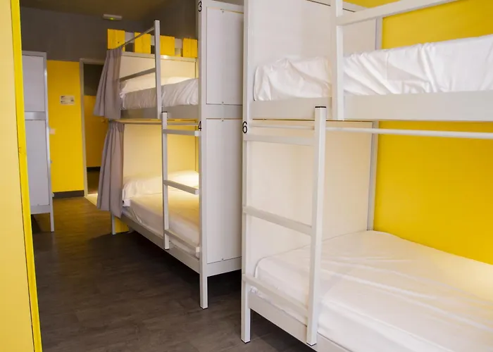 Room00 *