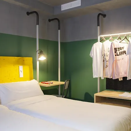 Room00 Auberge de jeunesse *