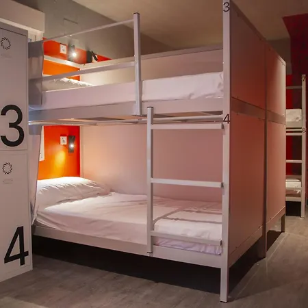 Auberge de jeunesse Room00 *